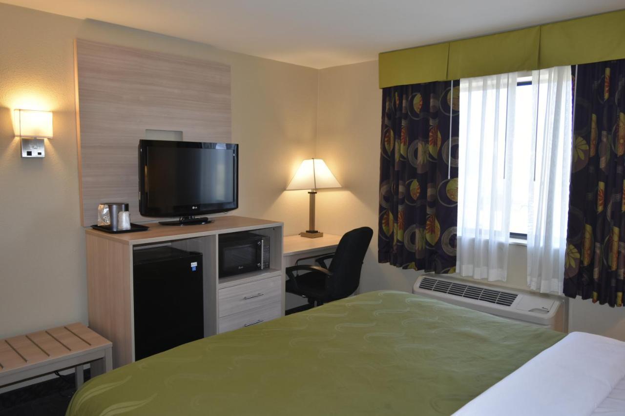 Quality Inn & Suites Brooks Louisville South Exteriér fotografie