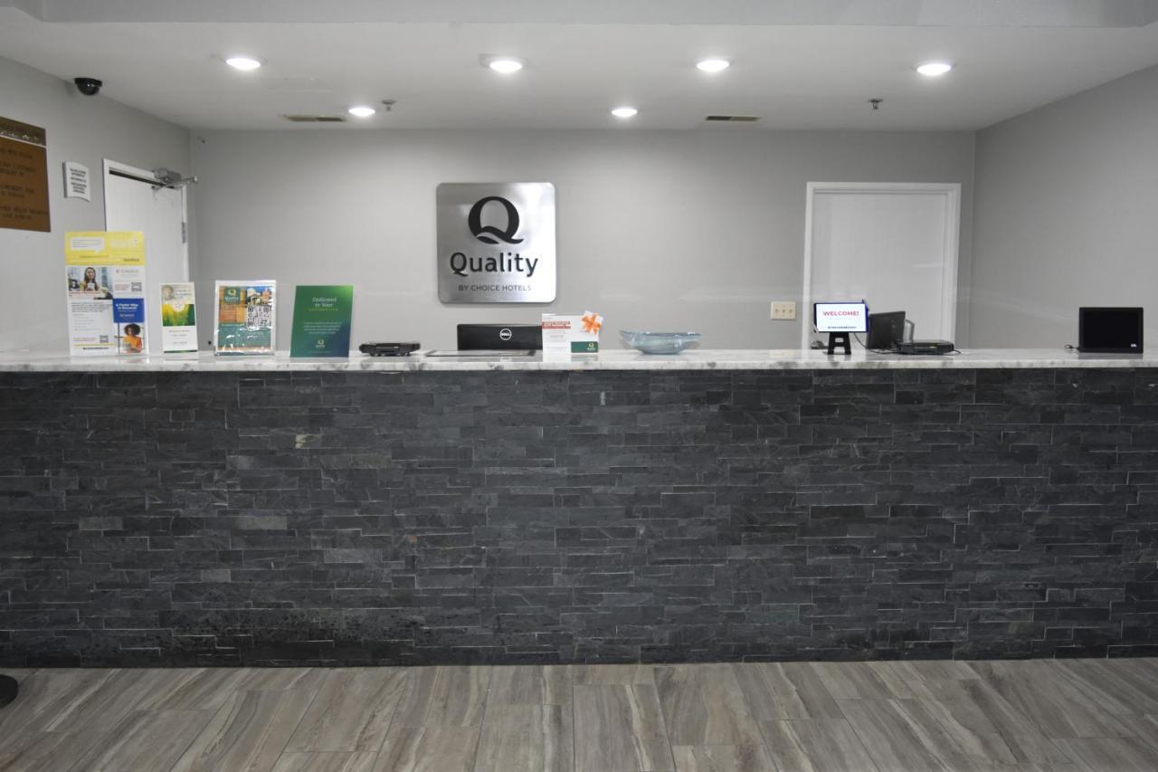 Quality Inn & Suites Brooks Louisville South Exteriér fotografie