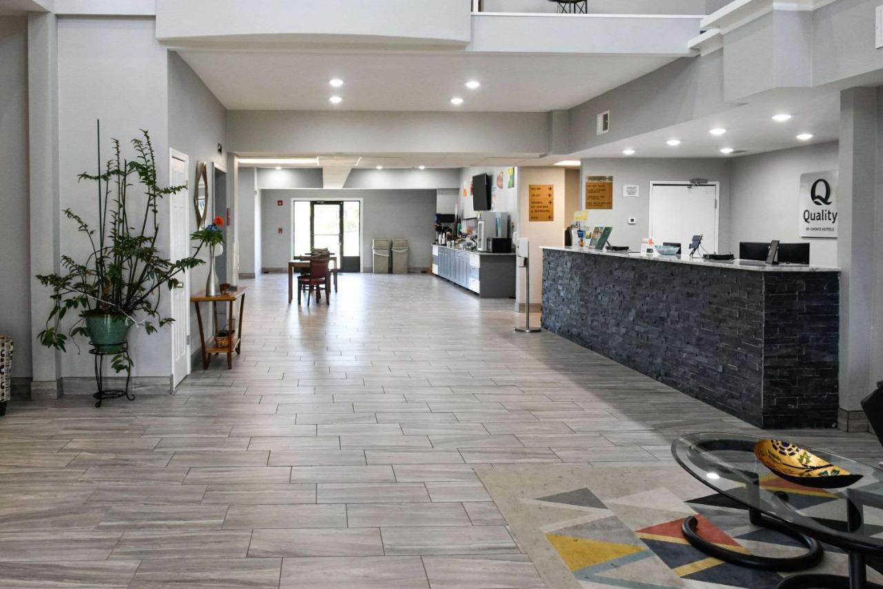 Quality Inn & Suites Brooks Louisville South Exteriér fotografie