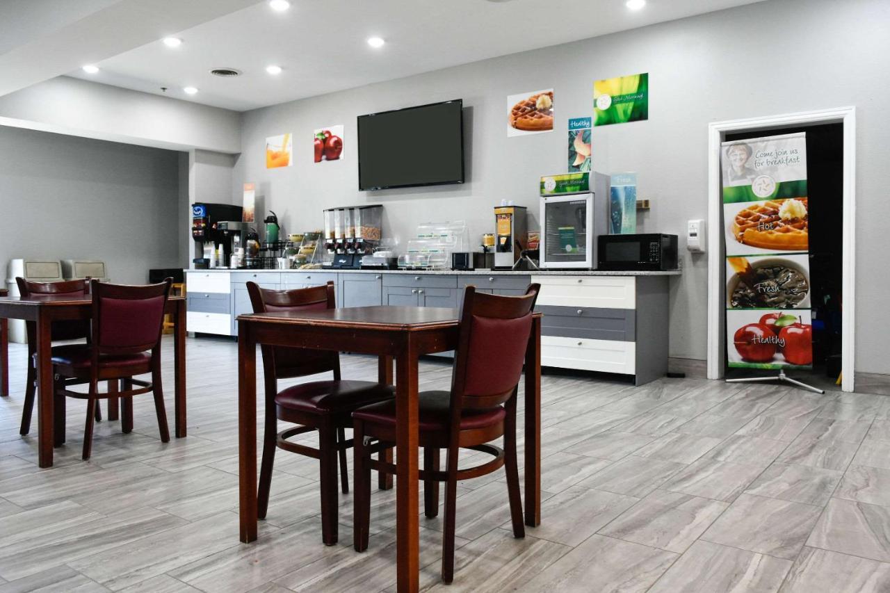 Quality Inn & Suites Brooks Louisville South Exteriér fotografie