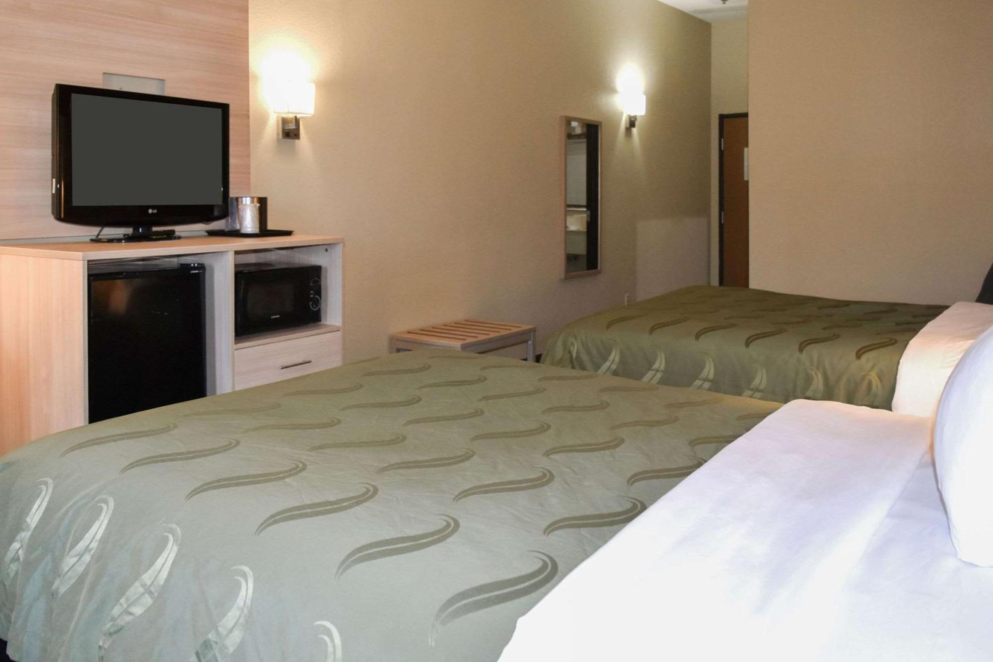 Quality Inn & Suites Brooks Louisville South Exteriér fotografie